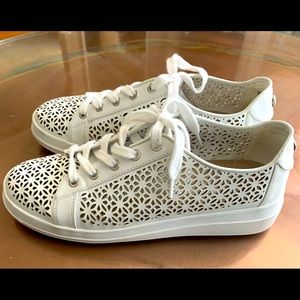 Anne Klein Sneakers